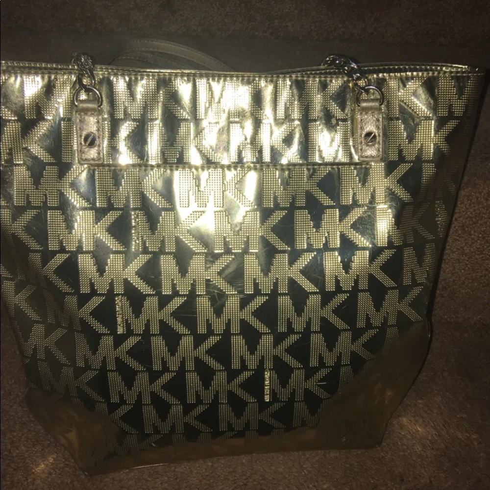 Michael Kors jet setter